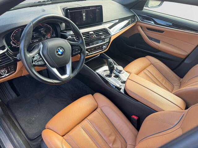 BMW 5-SERIE 520i Business Edition Plus Schuifdak, Laser Light, Nappa Leder Interieur, Full Memory