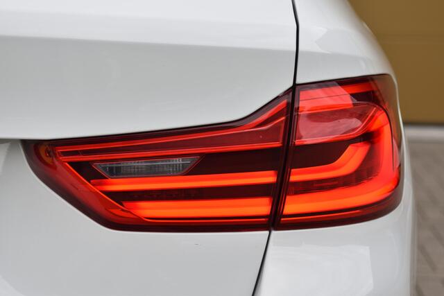 BMW 5-SERIE Touring 530i High Executive * M-Sport * Head-up * DAB * Panoramadak * Harman/Kardon *