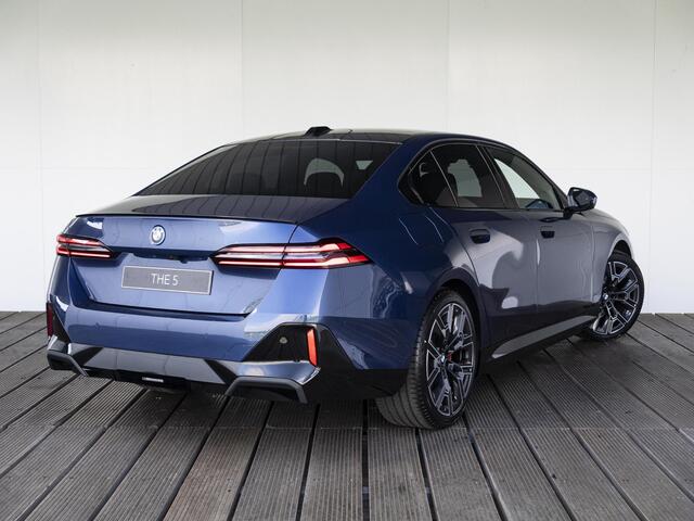 BMW 5-SERIE 530e xDrive | M Sportpakket Pro | Innovation Pack | Travel Pack | Panoramadak