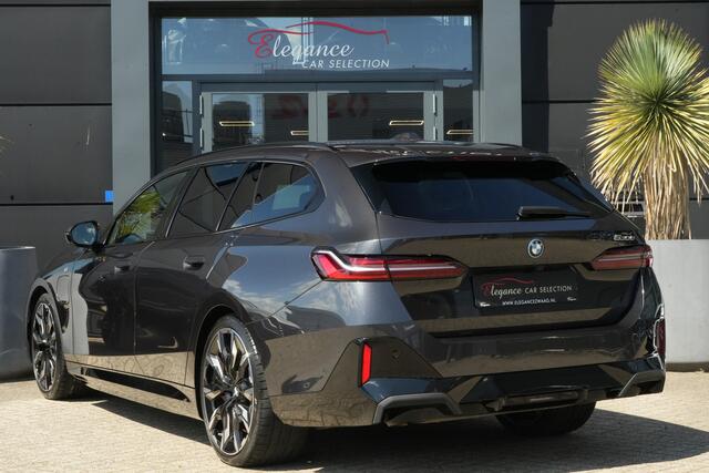 BMW 5-SERIE Touring 530e M Sport High Executive 300pk HarmanKardon/Stoelventilatie/360Camera