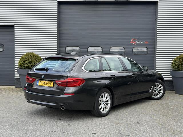 BMW 5-SERIE Touring 520d High Executive | Camera | Lederen Bekleding | Elektrische Trekhaak | Elektrische Achterklep |