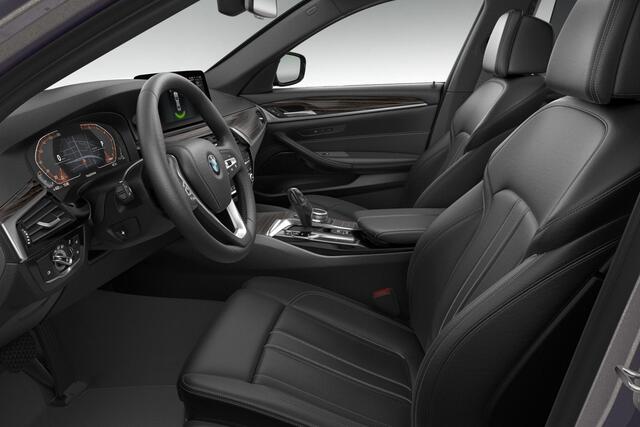 BMW 5-SERIE 540i xDrive High Executive Edition