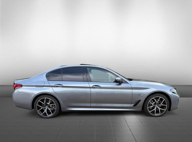 BMW 5-SERIE 530e Bns Edit.+ trekhaak