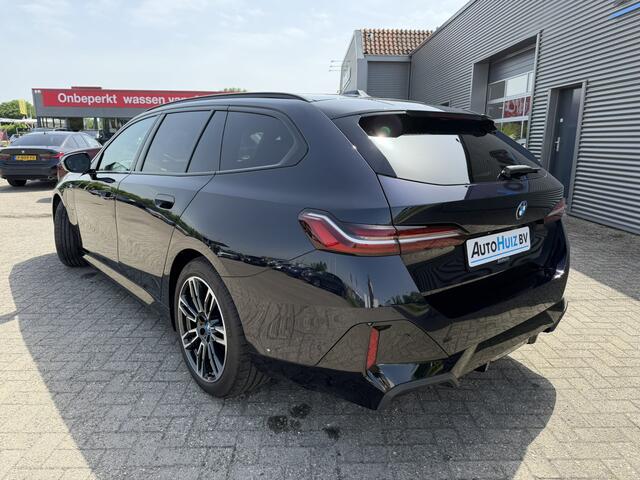 BMW 5-SERIE Touring 530e M Sport LED Harman-Kardon Sound Head-Up Display Carplay