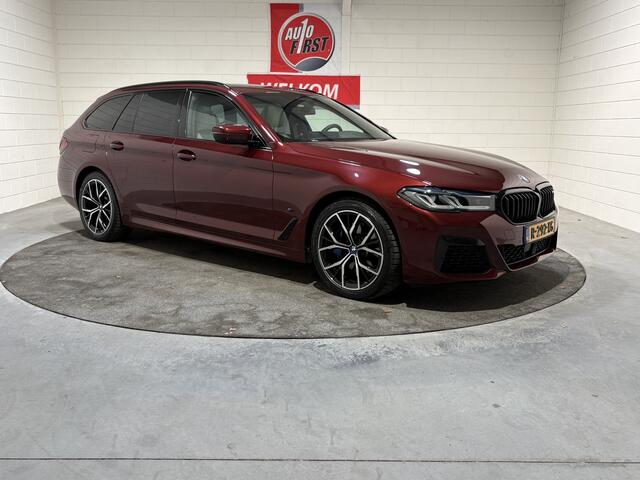BMW 5-SERIE Touring 530e xDrive High Executive M Sport, Softclose, Luchtvering, Laser, Pano, 19 inch, Afn. trekhaak, Camera, Cruise, Elect stuurkolom, Harman Kardon, Dealer o.h.