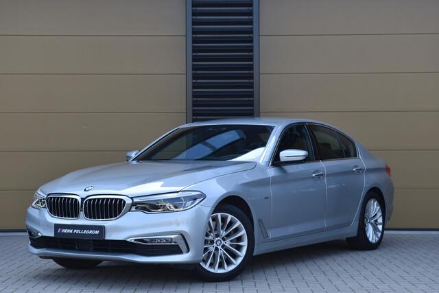 BMW 5-SERIE 530i High Executive * Head-up * Softclose * Harman/Kardon * Trekhaak * Comfortstoelen *