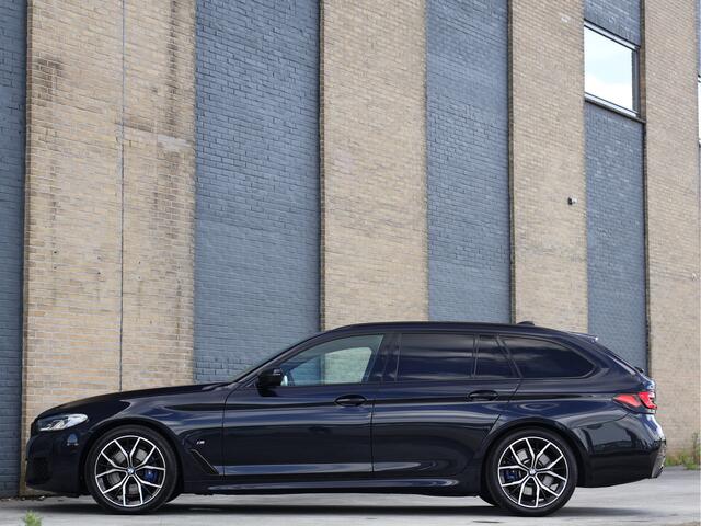 BMW 5-SERIE Touring 520d xDrive M Sport Laser | HUD | Harman/Kardon | Assistant Plus | ACC