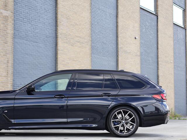 BMW 5-SERIE Touring 520d xDrive M Sport Laser | HUD | Harman/Kardon | Assistant Plus | ACC