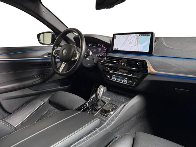 BMW 5-SERIE 545e xDrive Business Edition Plus I M-Sport I Schuifdak I Laser I Integral Active Steering I Comfortstoelen I Massage