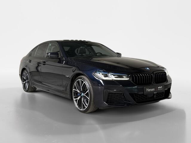 BMW 5-SERIE 545e xDrive Business Edition Plus I M-Sport I Schuifdak I Laser I Integral Active Steering I Comfortstoelen I Massage