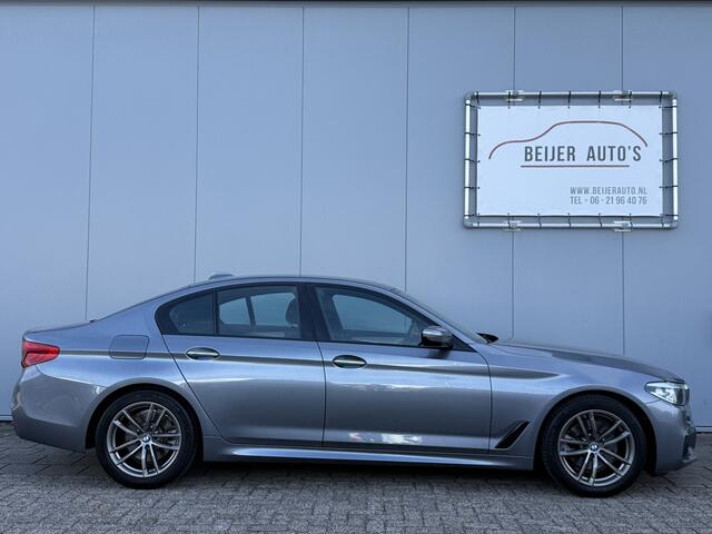 BMW 5-SERIE 520i Executive Automaat M-Pakket/Trekhaak/LED.