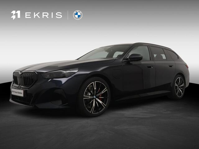 BMW 5-SERIE Touring 530e M Sport Edition | M-Sport Pro | Head-Up | 360 Camera | Trekhaak | Comfort Access |
