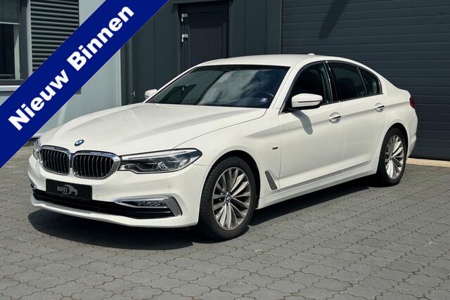 BMW 5-SERIE 530i High Executive Luxury Line NAPPA LEER 18" NL-auto!