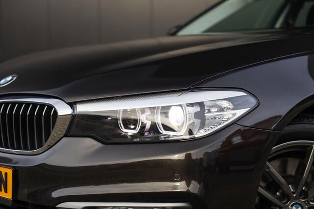 BMW 5-SERIE Touring 530i 252PK Executive ? Trekhaak ? LED ? 18 inch