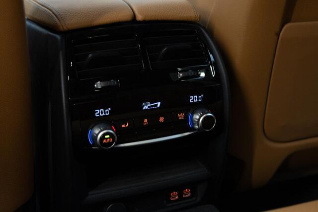 BMW 5-SERIE Touring 530e Executive | Driving Assistant | ACC | Head Up | Leder | SOH 92,2% |