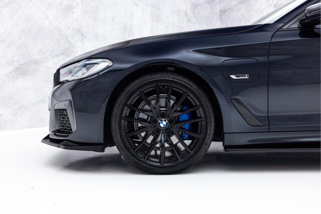BMW 5-SERIE Touring 530e M-Sport | Pano | Laser | Head-Up | Maxton | 20"
