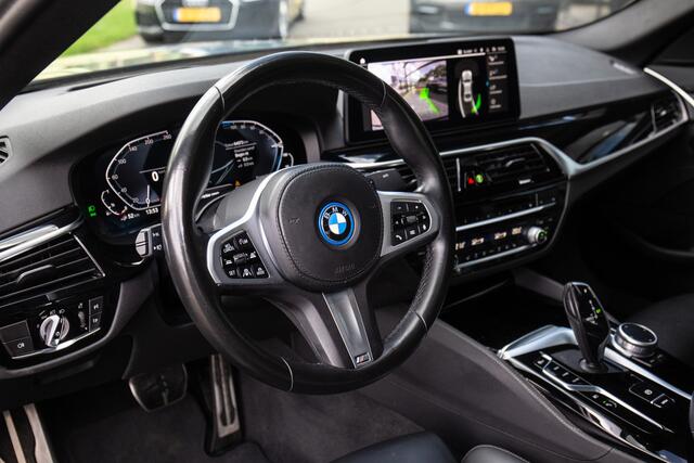 BMW 5-SERIE 545e xDrive High Executive M-Sport , Pano, Laser, HUD, Comfortstoelen, Adap. Cruise
