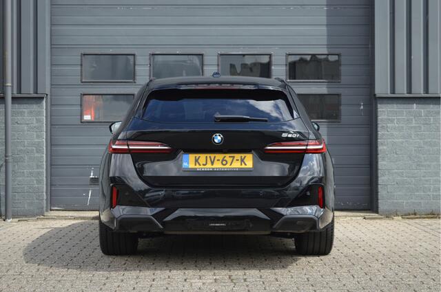 BMW 5-SERIE Touring 520i | M-PAKKET | PANO | ACC | CAM | H&K | TREKHAAK |