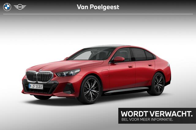 BMW 5-SERIE Sedan 550e xDrive