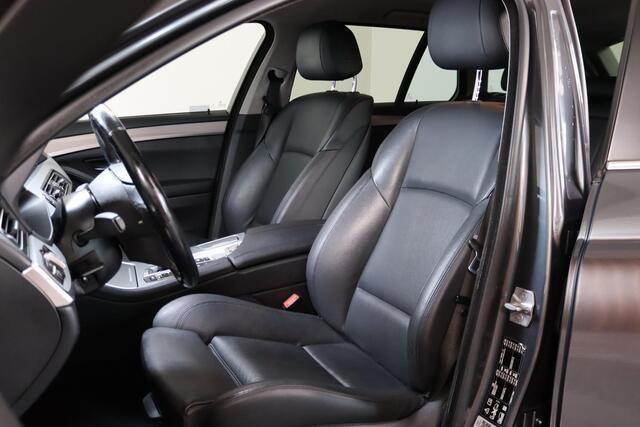 BMW 5-SERIE Touring 520xd High Executive Xenon, Cruise Control, Stoelverwarming, Lederen Bekleding, Trekhaak, Nieuwe APK
