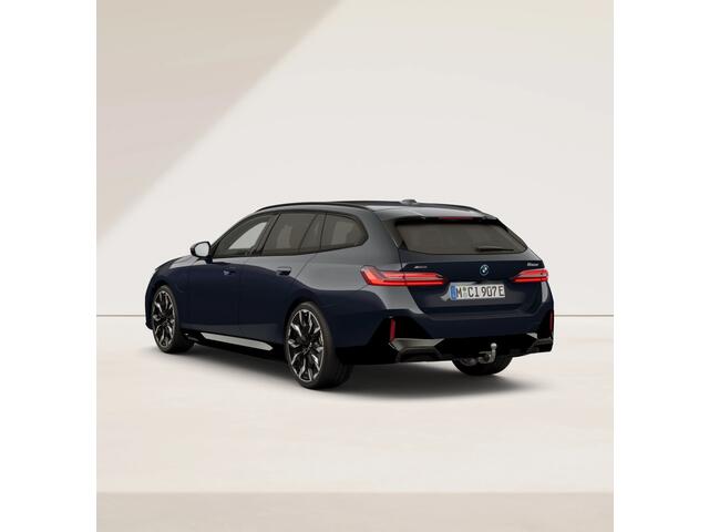 BMW 5-SERIE Touring 550e xDrive - M-Sport Pro - Pano - Bowers & Wilkins - NP 111.000