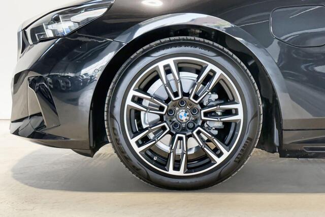 BMW 5-SERIE Touring 530e Innovation Pack M Sportpakket Aut.