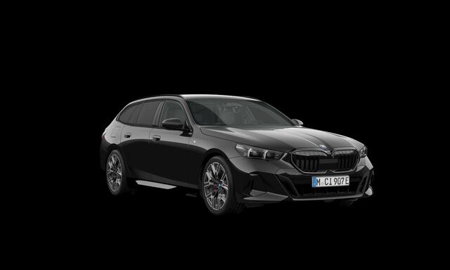 BMW 5-SERIE Touring 530e M Sport Pro , pano, H/K, 20", ACC, memory, 360° camera, keyless, privacy