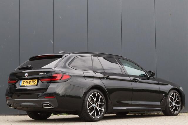 BMW 5-SERIE Touring 530d M Sport Laser Pano 360° 19 inch Comfort Stoelen