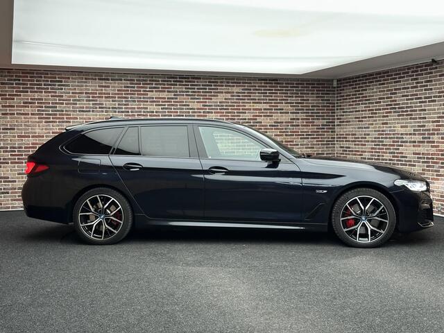 BMW 5-SERIE Touring 530e Executive M-Pakket| Adaptieve cruise| Dealer garantie|