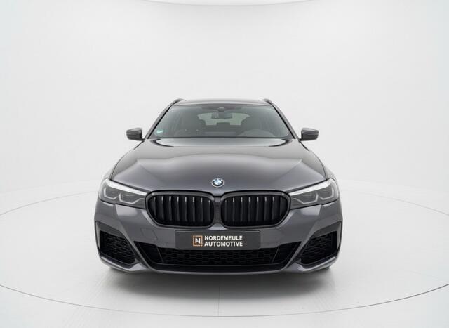 BMW 5-SERIE 530E Business Ed PLUS, M Sport, Xenon, Leder