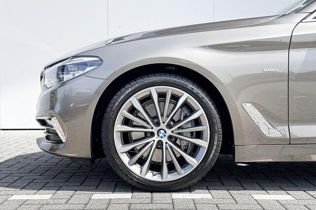 BMW 5-SERIE Sedan 540i High Executive Luxery Line | Comfortstoelen