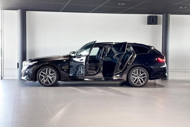 BMW 5-SERIE Touring 520i | M Sport | Harman Kardon | Stoelverwarming | Comfort Access |