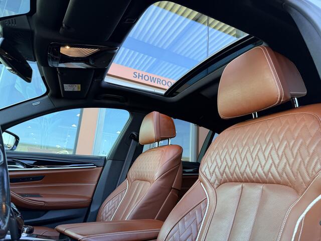 BMW 5-SERIE 540i xDrive High Executive M-Sport | ACC | Leder | Harman / Kardon | 360 | Achteras besturing |