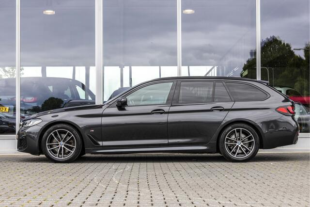 BMW 5-SERIE Touring 520i High Executive | Pano | Stoelventilatie | E-Trekhaak