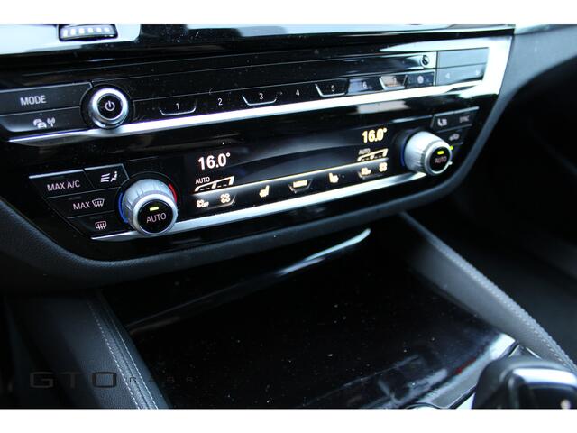 BMW 5-SERIE Touring 530e xDrive High Executive Pano | Laser | Harman Kardon | HUD | Adaptief Onderstel