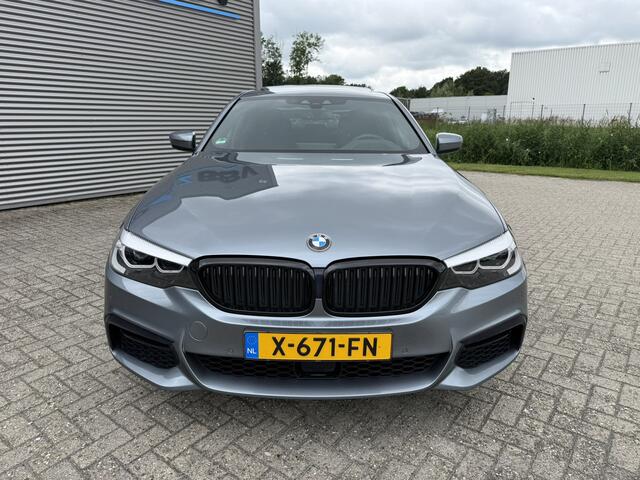BMW 5-SERIE 530e iPerformance Executive M Sport LED Carplay 19 Inch Bowers & Wilkins Sound-systeem Schuif-/ Kanteldak