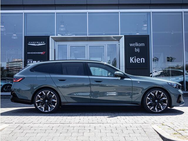 BMW 5-SERIE Touring 550e xDrive