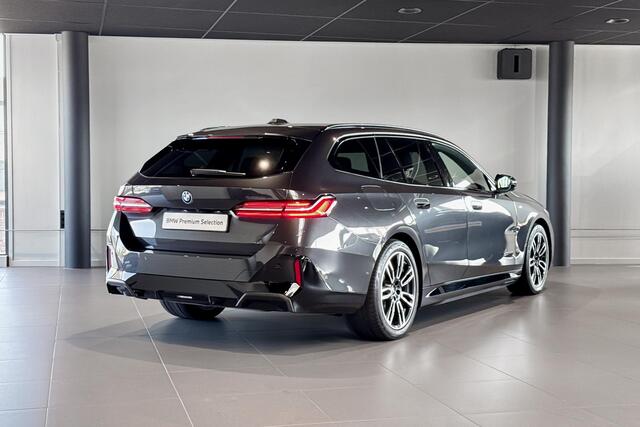 BMW 5-SERIE Touring 530e M Sport Edition | Harman Kardon | Stoelventilatie | Comfort Access | Trekhaak |