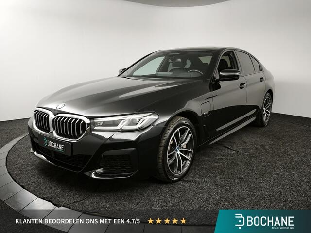 BMW 5-SERIE 530e xDrive High Executive | M-Sport | Schuif-/kanteldak | Harman / Kardon | Driving Assistant Professional |