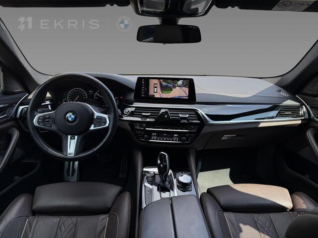 BMW 5-SERIE Touring 530i | High Executive | M Sportpakket | Harman Kardon Surround Sound Systeem | Soft Close Automatic portieren | Active Steering | Stoelventilatie, voorstoelen