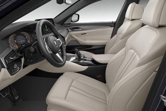 BMW 5-SERIE Sedan 520i Business Edition Plus
