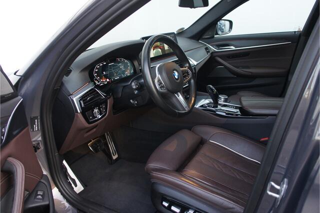 BMW 5-SERIE M550i xDrive