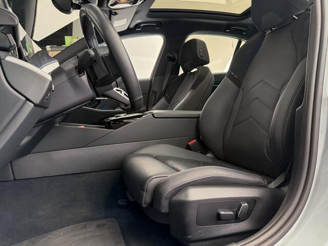 BMW 5-SERIE 520i M-Performance|Panorama|360|HeadUp|NL NAP|BTW