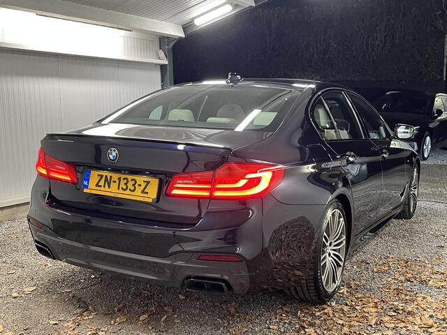 BMW 5-SERIE M550i xDrive High Exe 2017 VOLL OPTIES*NP ¤153.000,- 2e EIG*DEALER O.H..