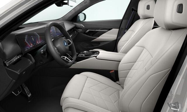 BMW 5-SERIE Touring 530e M Sport Pro Edition Comfort Pack | Innovation Pack | Travel Pack | Bowers & Wilkins