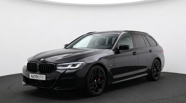 BMW 5-SERIE touring 530e M Sport Pano l Laser l 360 l HUD l VOL OPTIES
