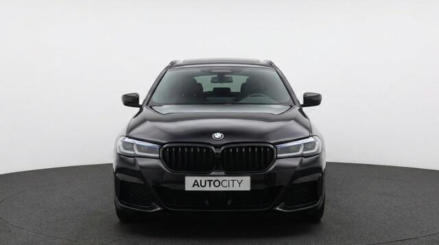 BMW 5-SERIE touring 530e M Sport Pano l Laser l 360 l HUD l VOL OPTIES