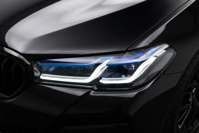 BMW 5-SERIE touring 530e M Sport Pano l Laser l 360 l HUD l VOL OPTIES