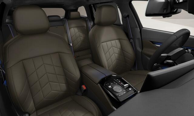 BMW 5-SERIE Touring 550e xDrive - M-Sport Pro - Onderstel Prof - Bowers & Wilkins
