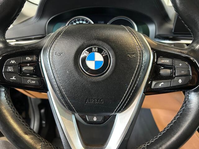 BMW 5-SERIE Touring 530i xDrive High Executive PANO + LEDER